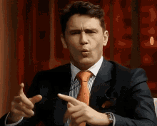 Fx9lj2WdZhAHztXg.gif