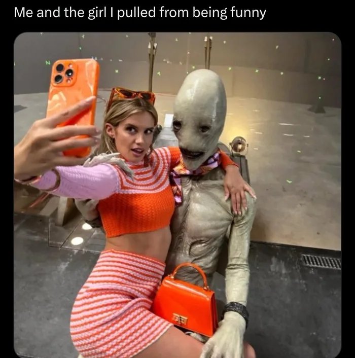 BlCVLeeNMVhHDPDx.jpg