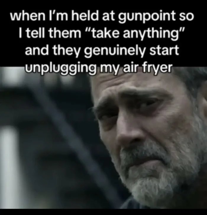 HtD7hQSLjw6slYf4.jpg