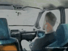 IBZs5neL5vHqoKIy.gif