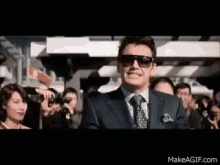 w4F7gkYnLXicbWdG.gif