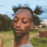8MDnzzbzwNOwMk1O.gif