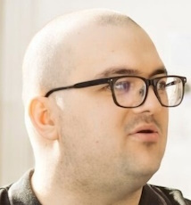 yJitjFY6TggigvmA.jpg