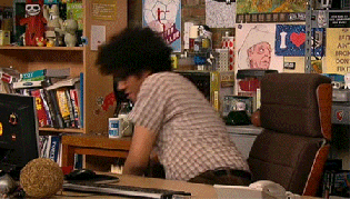 jKhkaa9OMv30v76Z.gif