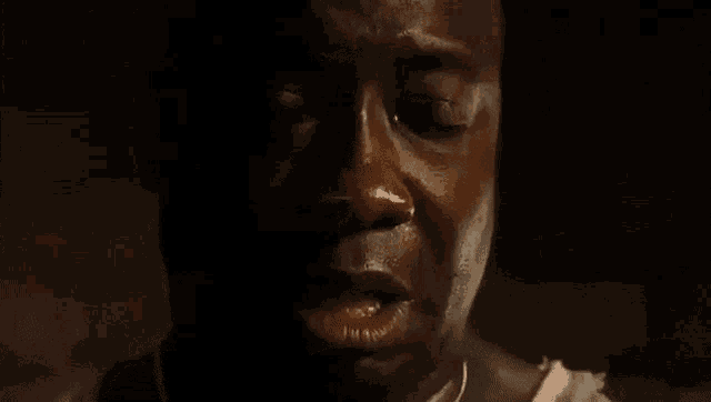 G4ETDxHAzFr1AbwJ.gif