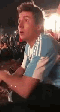 VrGNaFXAOQilkGU7.gif