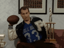 whYGV2FnIfsYY9wQ.gif