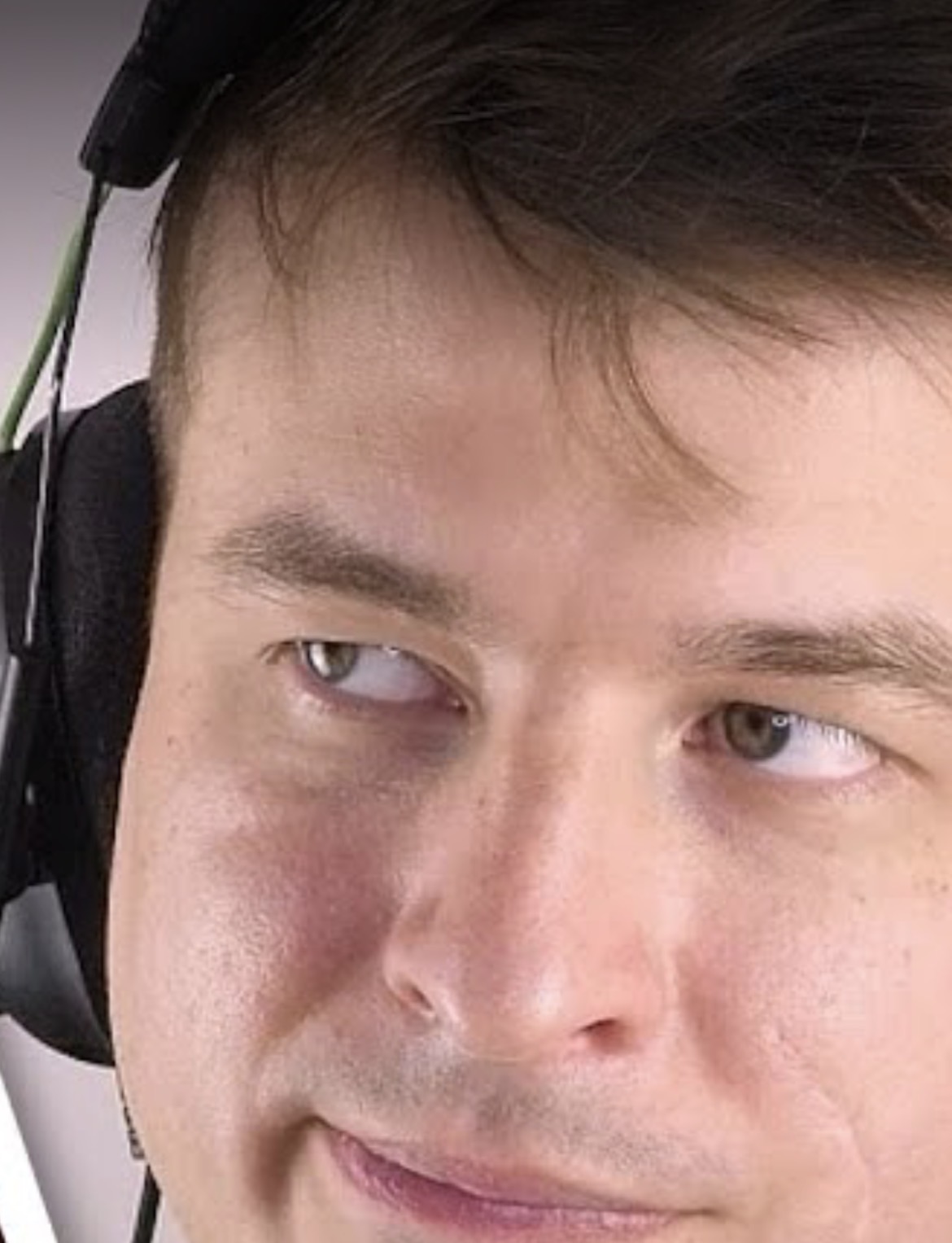 SZwLYOGmyegDldyl.jpeg