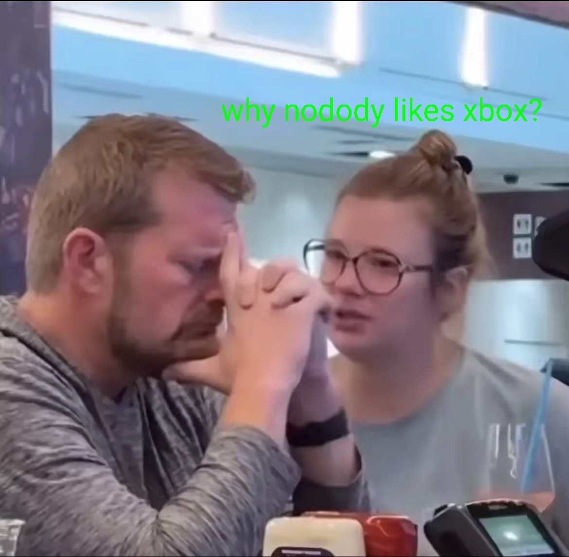 jYDBPeh5He2PGnuh.jpg
