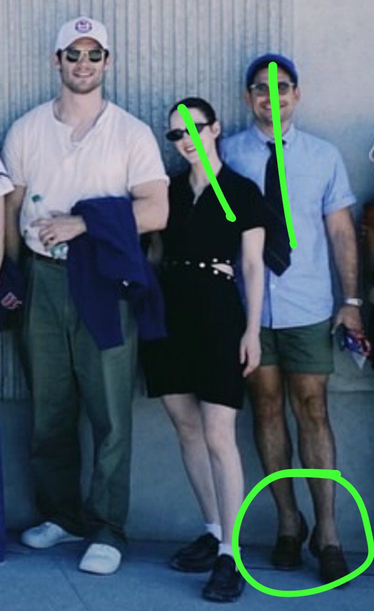 JAnyFrKmj3Fx9Ye3.jpeg