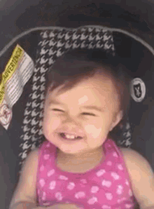 bzSek62MRl5fMm7W.gif