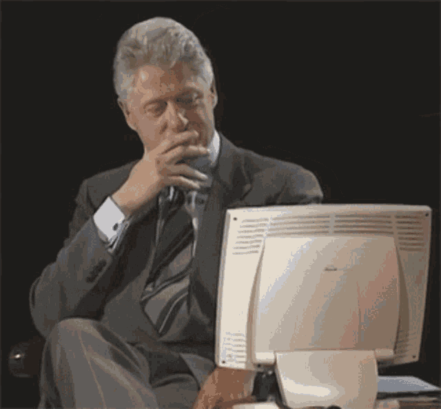 WwreH054Gp4tXXOq.gif