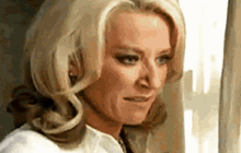 EClzmLV5DHMNEzJt.gif