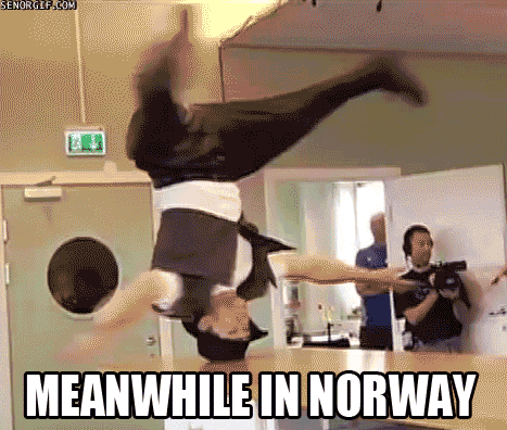 FKA8Fns9olldPAiT.gif