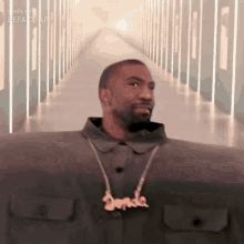 FNpPPD4i71rchMIO.gif