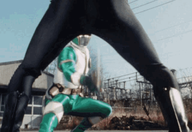 SlPVEMMXowGvtWP0.gif