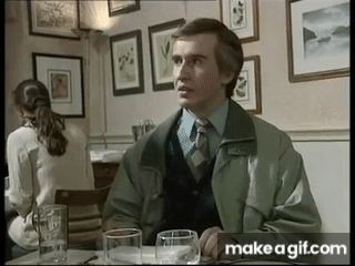 ZRvcORC86eGA5JZD.gif