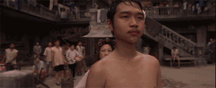 ZdCOxe0ECcF8MlMu.gif