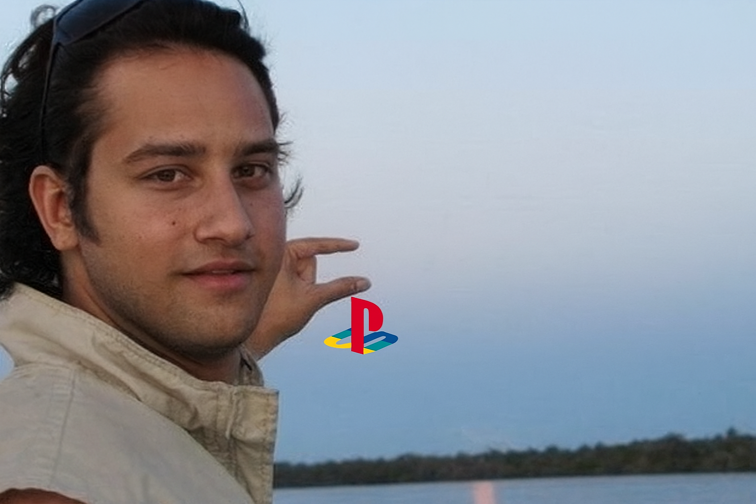 iDcJ1EdQc9hVru2N.png