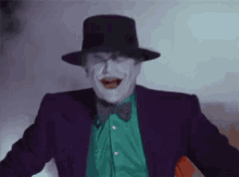 mpdpCYTnN5gYZ6er.gif