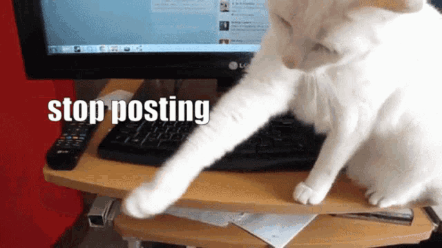 D77YIzZFsKTvolTY.gif