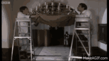 lQFd492nxTKAWvsv.gif