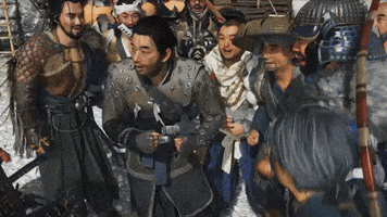 h6LzSnnZ514kUJbd.gif