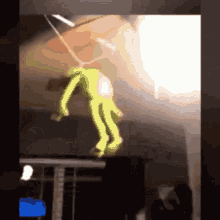 V6hYTAV3nyvOWkH5.gif