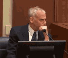 fa4ss9kDrizpKAIc.gif