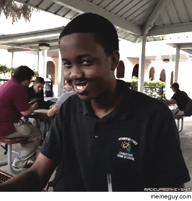 4cJr5mgOaNMQ7lA7.gif
