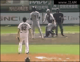kOupHYLSHYlLKQhz.gif