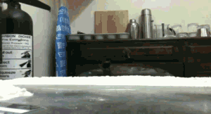 vPbwMxVkyZWsoSZI.gif