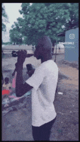 yNVxVD2jilUknyKy.gif