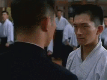 DkrobBHNf6E2Fh73.gif