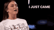 EfI35MzNq6ree2tf.gif