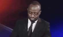 KNzsOU6TKyoEoZOi.gif