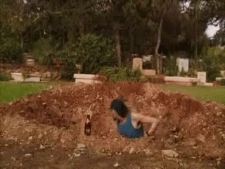 U6RyAfza4L7qNmUD.gif