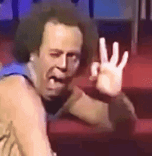 9jpAQRVxziGKkoqO.gif