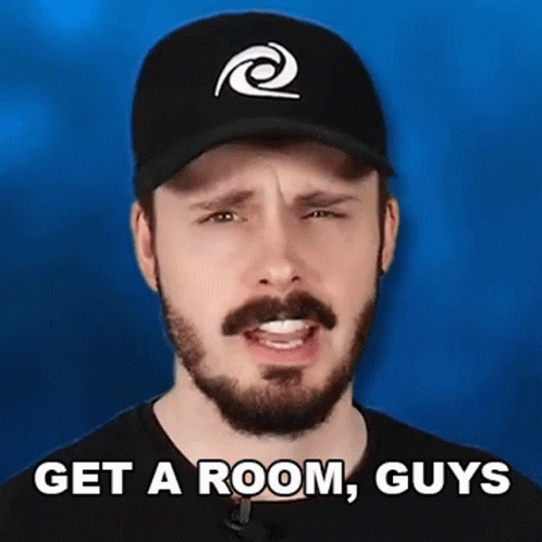 OE3HuDK4L3ramUpJ.gif