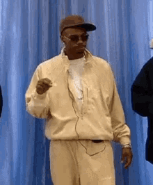 zG9l6rBdZpE68jJN.gif