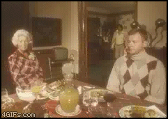 s8xH5RQunraa1yzG.gif