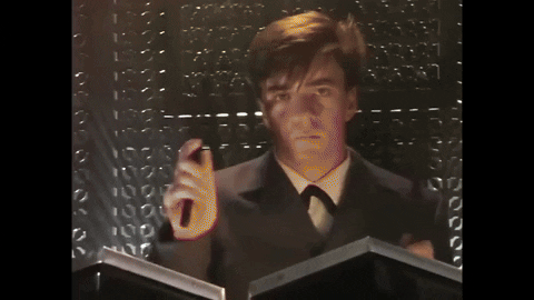 G5Qp6wRmaTpyUKsh.gif