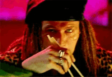 eleDL3pau26BKbTy.gif