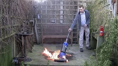 6KBtBjPnA4Btoyxv.gif