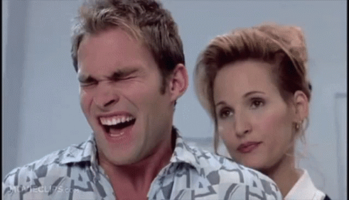 9ElC8ajyF1QLyp0F.gif