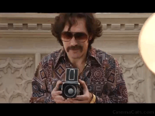 K4xE9LoXf2j7qRlD.gif