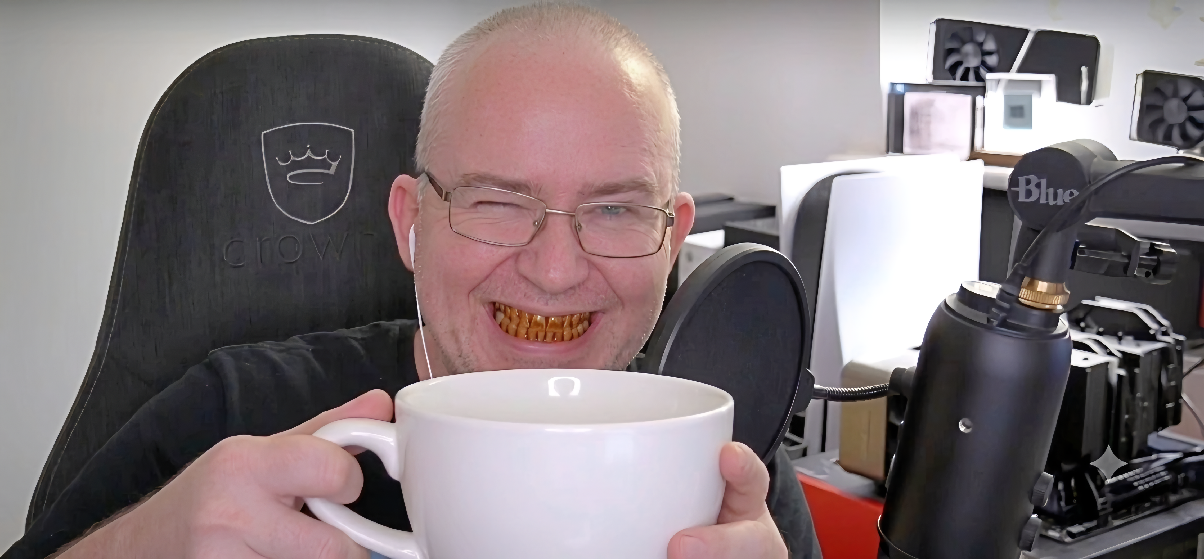 YJDI1Lfhijve82Ix.png