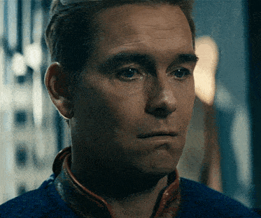 azuoUK7HHqTkyZyN.gif
