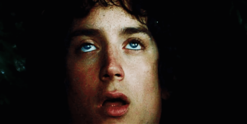 rKrkwcYfSm6jcCO9.gif