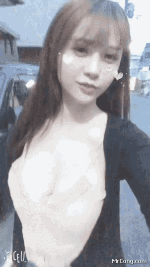5XohfoQEwbKCriZZ.gif